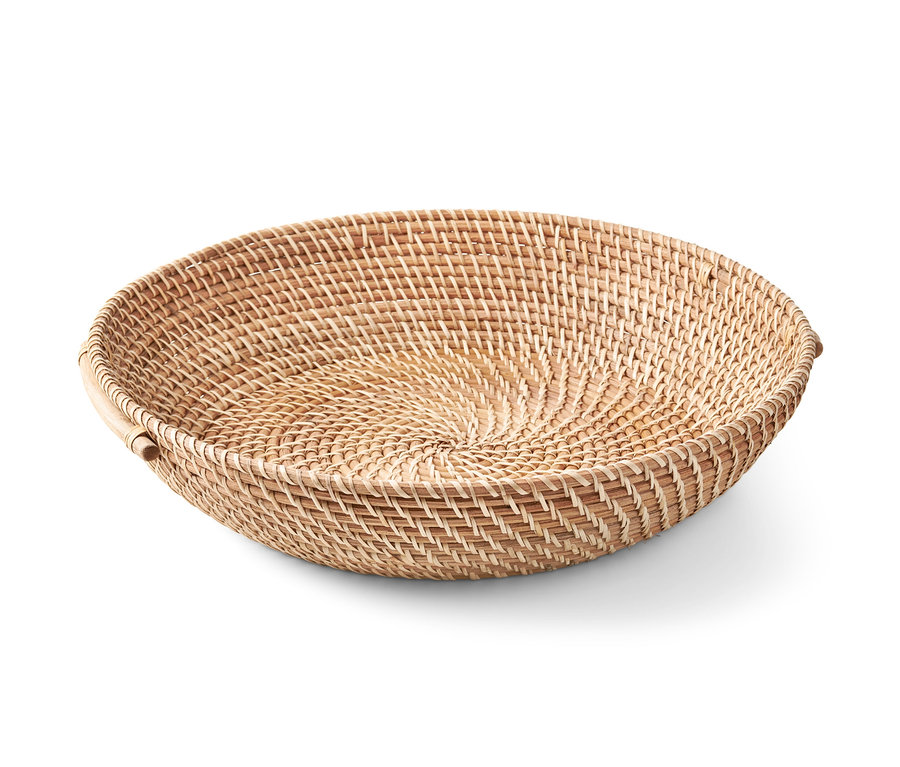 Ein XXL-Rattan-Obstkorb.