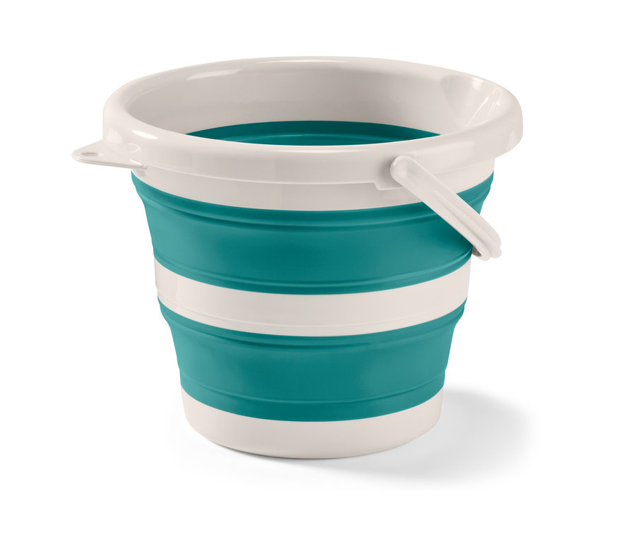 Ein faltbarer Putzeimer mit weißen und türkisen Streifen ist abgebildet.