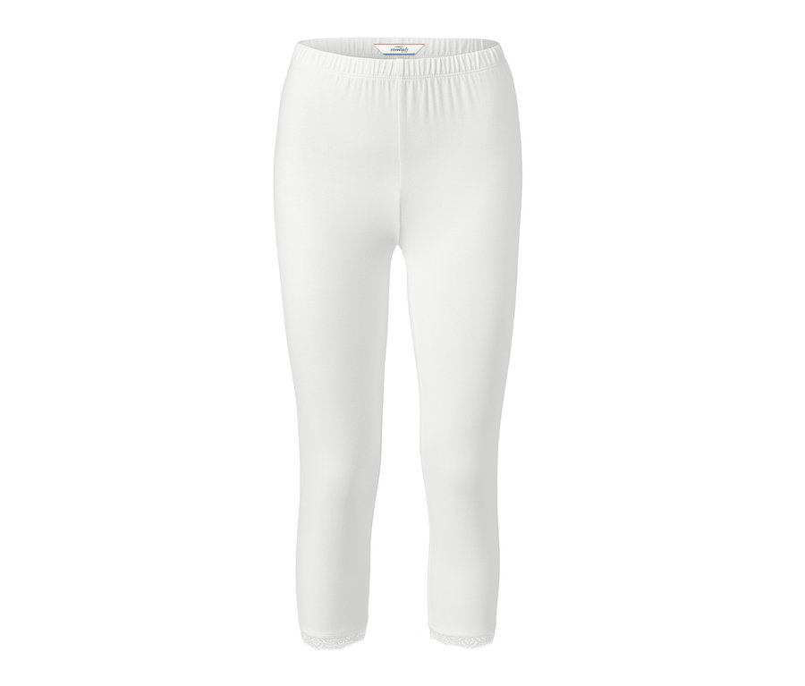 Weiße 3/4-Leggings mit Spitzenborte.