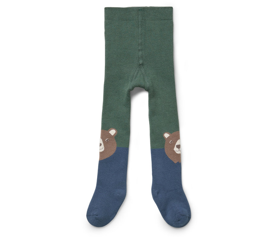 Grüne Kinderstrumpfhose mit Bärengesicht an den Füßen.
