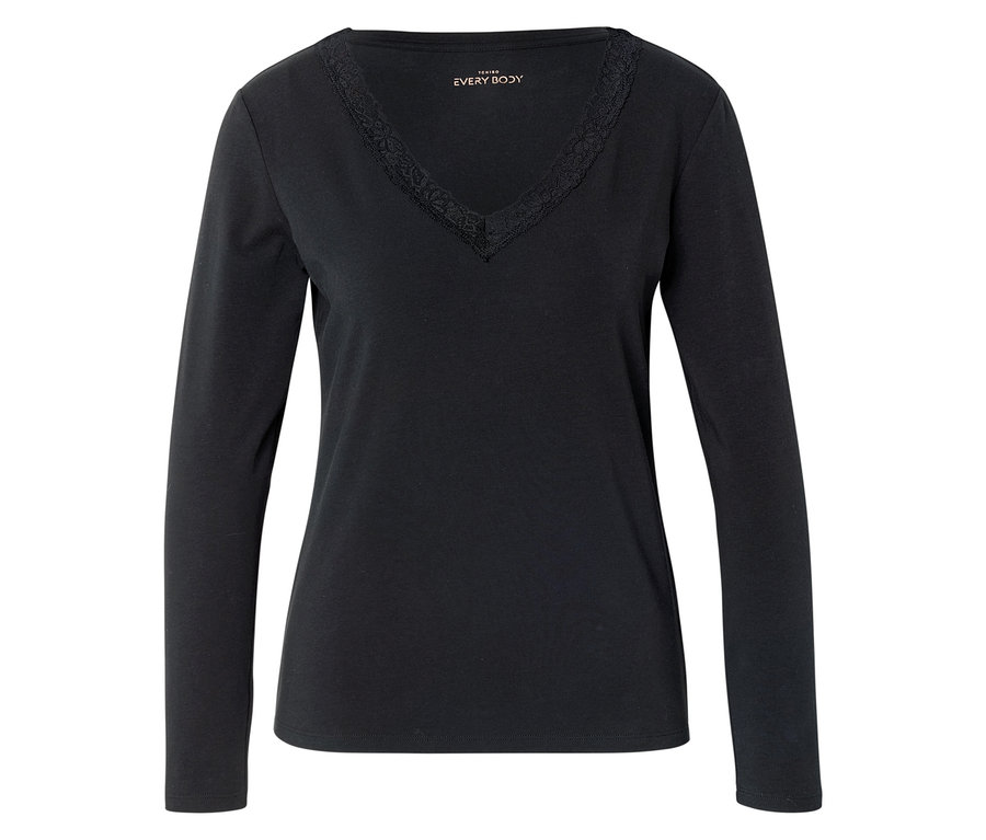 Schwarzes Langarmshirt mit V-Ausschnitt und Spitzenbesatz am Ausschnitt.