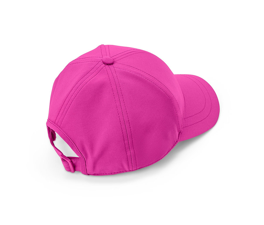 Detailansicht einer pinken Sportkappe.