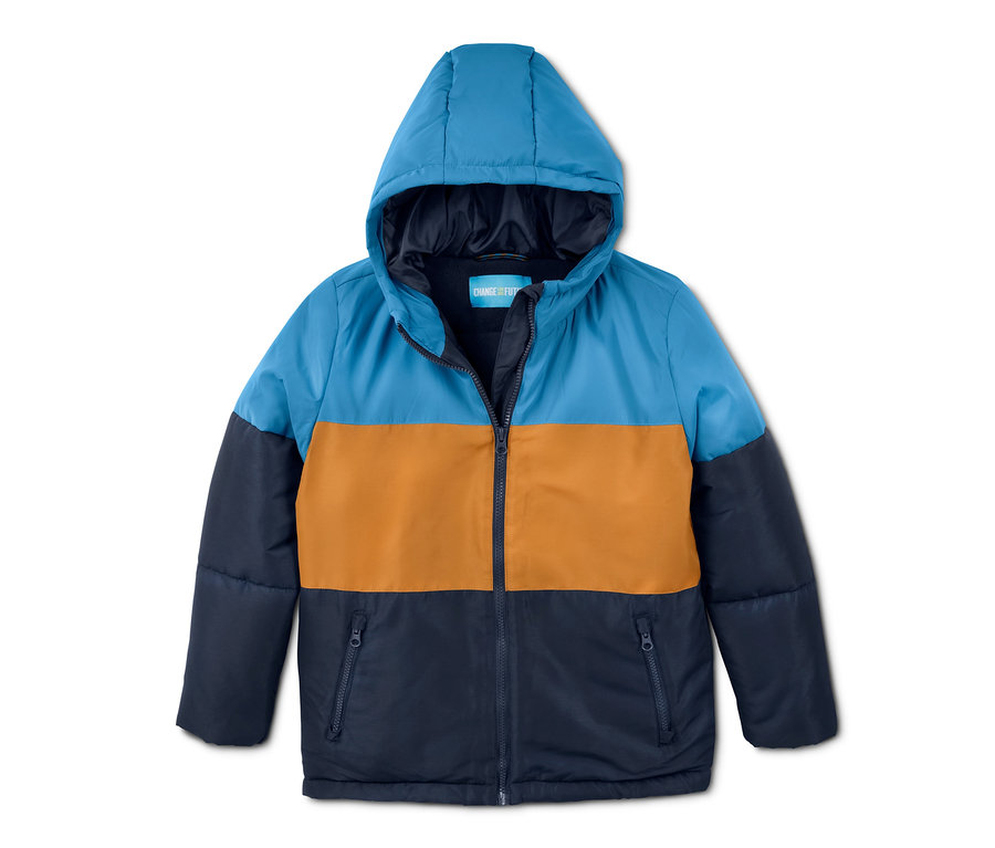 Eine blau, orange und dunkelblaue Thermojacke im Colorblocking-Design auf einem weißen Hintergrund.