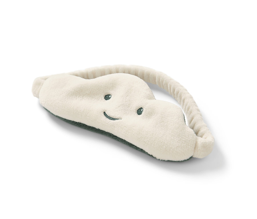 Schlafmaske Wolke liegt auf einem weißen Hintergrund.