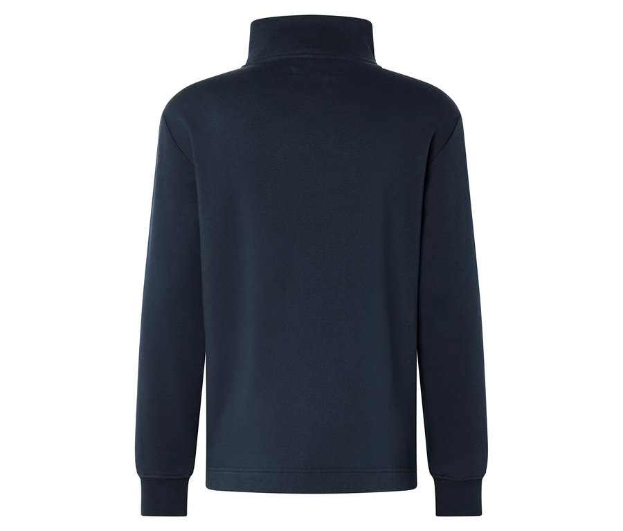 Rückansicht eines marineblauen Rollkragenpullovers.