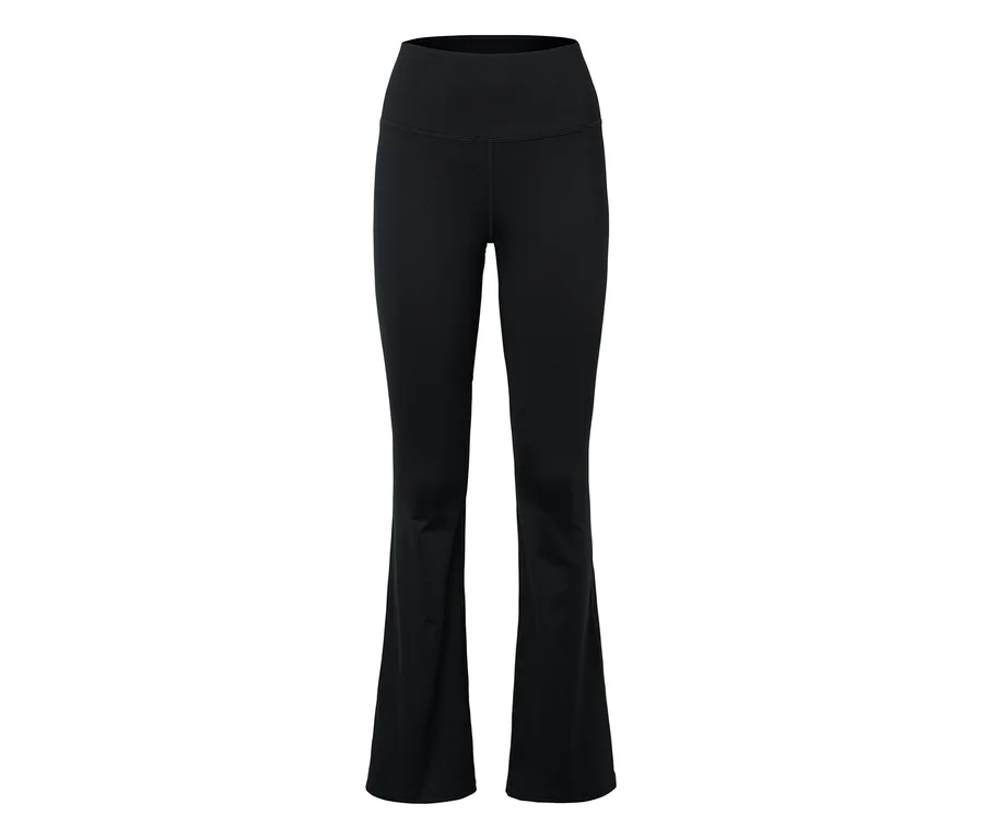 Schwarze Leggings mit Schlag.