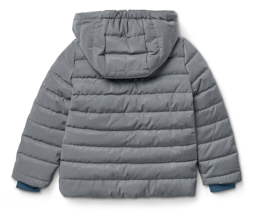 Detail einer grauen Steppjacke mit Kapuze, Rückansicht.