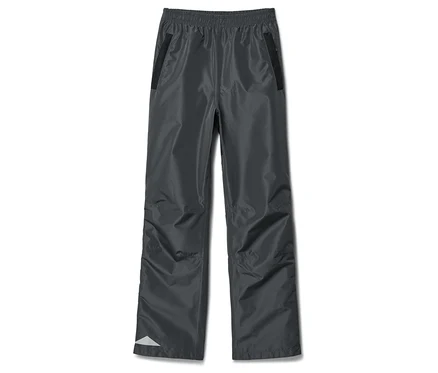 Graue Regenhose mit elastischem Bund und schwarzen Reißverschlusstaschen.