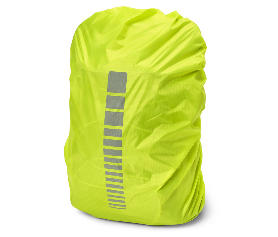 Neongelbe Rucksackhülle mit reflektierenden Streifen. Die Hülle ist über einen Rucksack gezogen.