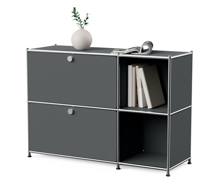 Graues Sideboard Metall »CN3« mit 2 Klappenfächern, oben Vase und Zeitung.