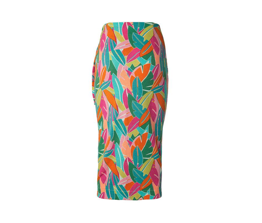 Detailansicht eines Wickel-Jerseyrocks mit buntem Blattmuster.