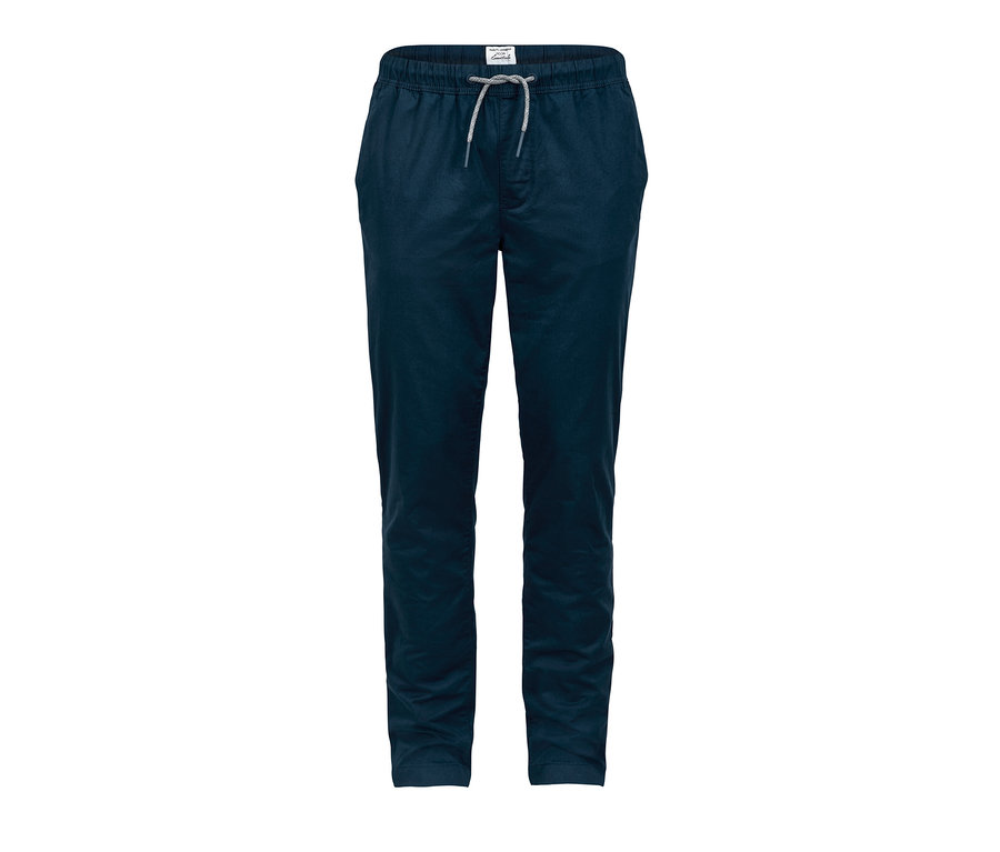 Eine dunkelblaue Comfort-Chino mit elastischem Bund und Kordelzug.
