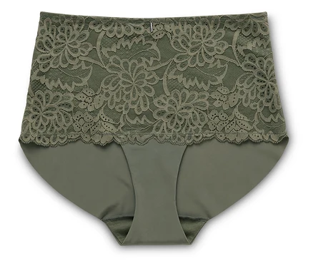 Ein einzelner, grüner Damenslip mit hoher Taille und Spitzenbesatz liegt auf einem weißen Hintergrund.