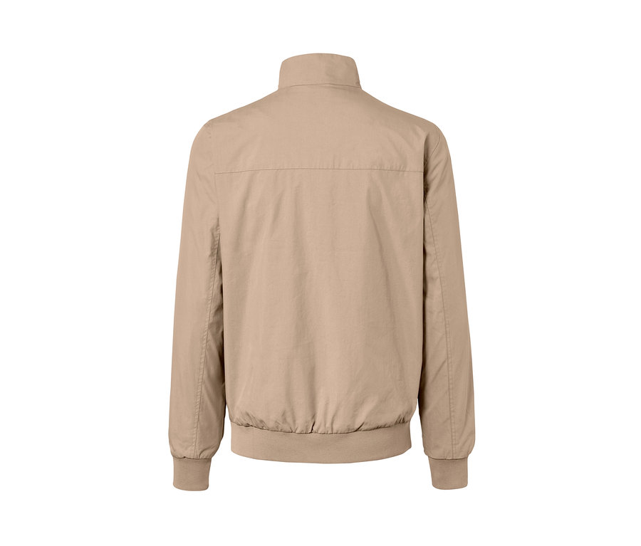 Rückansicht einer Blouson Jacke.