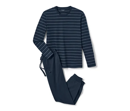 Gestreifter Pyjama mit langen Ärmeln und Hosen.