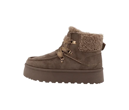 Brauner Tom Tailor Plateau-Boot mit flauschigem Futter, Schnürsenkeln und einer dicken Profilsohle.