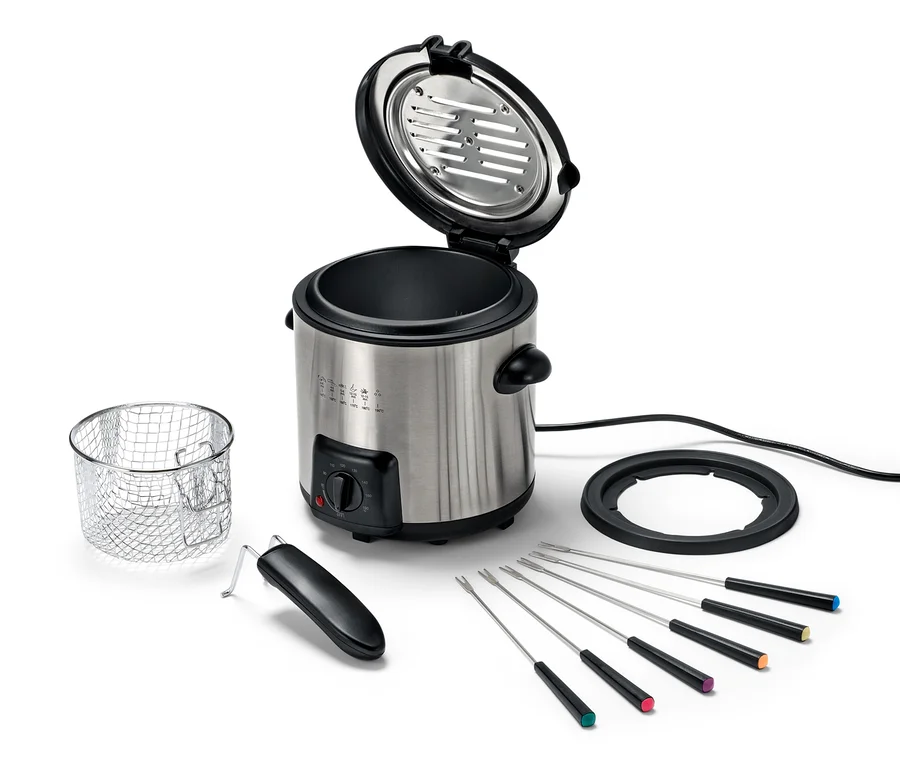 Geöffnete Mini-Fritteuse-und-Fondue Set mit sechs Gabeln, Korb und schwarzem Sockel.